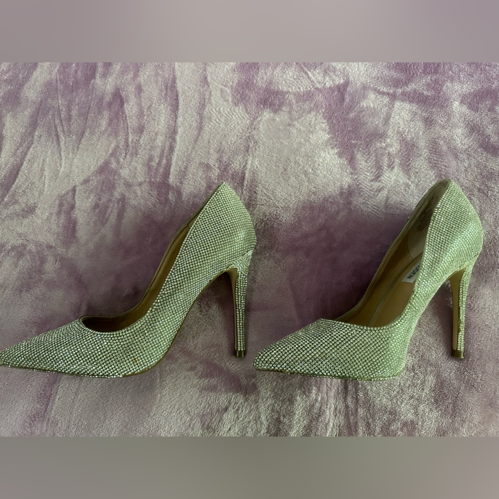 STEVE MADDEN HIGH HEELS!!!!!!